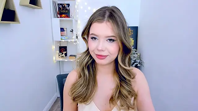 FollowLovee online show from January 2025 11:31:02 AM