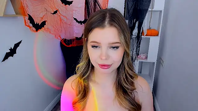 FollowLovee online show from October 2025 11:55:01 AM