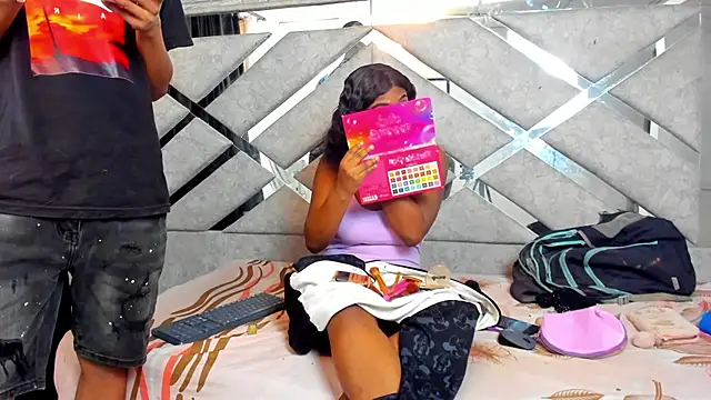 EvaxEmma online show from March 2025 01:29:02 PM