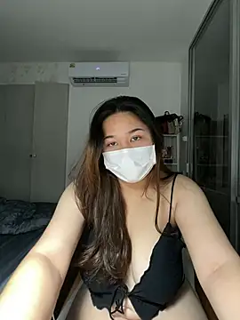 Snapshot of iamMalixxx chatting on December 2024 01:00:02 PM iamMalixxx online show from December 2024 01:00:02 PM