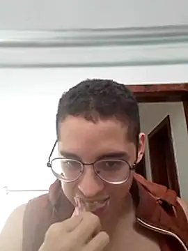 Loboalv online show from November 2025 06:51:01 PM