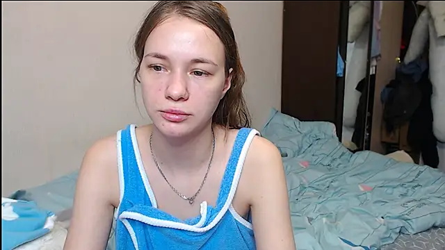 leila bambi  online show from February 2025 11:08:02 PM