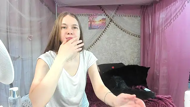 Snapshot of leila_bambi_ chatting on April 2026 07:09:01 PM leila bambi online show from April 2026 07:09:01 PM