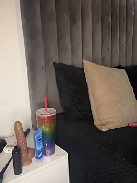 Noha-Sexy online show from November 2025 01:23:02 PM