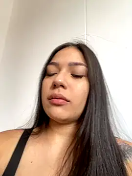 Snapshot of Latina_vanessa chatting on October 2025 07:59:01 PM Latina vanessa online show from October 2025 07:59:01 PM