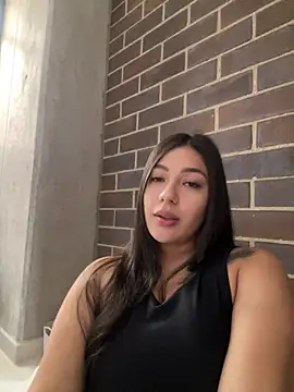 Snapshot of Latina_vanessa chatting on April 2026 04:30:02 PM Latina vanessa online show from April 2026 04:30:02 PM