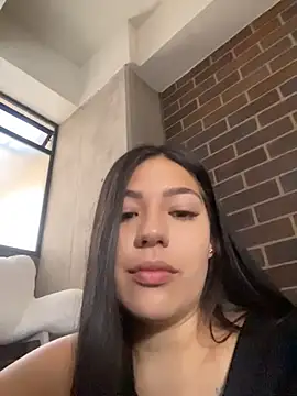 Snapshot of Latina_vanessa chatting on May 2026 08:14:02 PM Latina vanessa online show from May 2026 08:14:02 PM