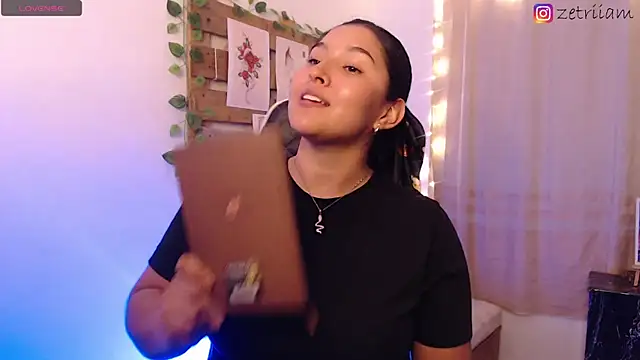 Zetrionn online show from March 2025 02:12:02 AM