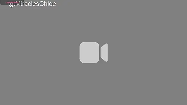 Snapshot of ChloeMillerMeow chatting on June 2026 06:00:02 PM ChloeMillerMeow online show from June 2026 06:00:02 PM