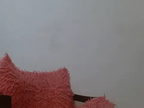 Larry-n-clouds online show from March 2026 04:57:01 PM