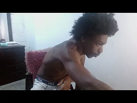 Larry-n-clouds online show from May 2026 09:05:02 AM