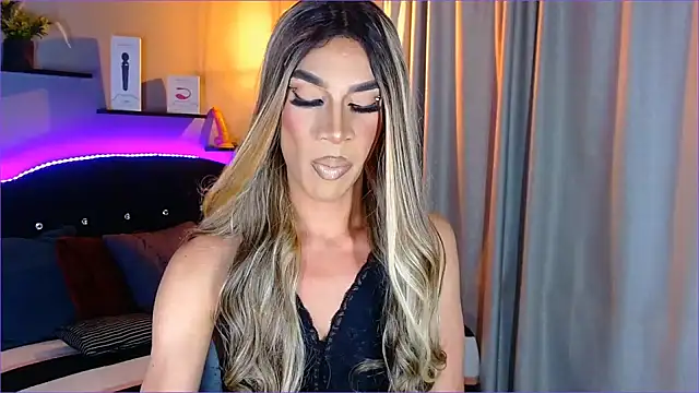 camila hootie online show from January 2025 03:07:01 AM