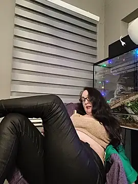 CamilleDesire online show from November 2025 05:02:01 PM