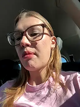 RinaCat online show from September 2025 05:12:01 AM