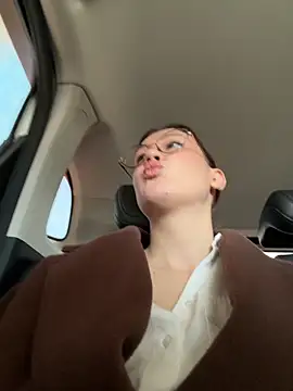 RinaCat online show from April 2026 05:40:01 AM