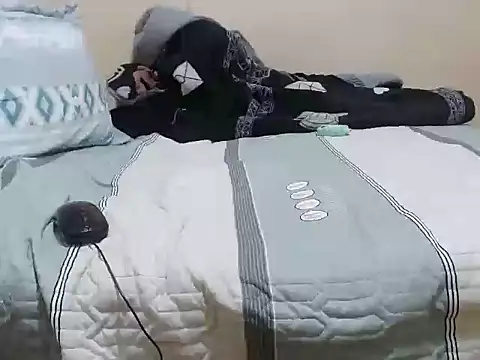 Snapshot of A_logan41 chatting on November 2025 01:27:01 AM A logan41 online show from November 2025 01:27:01 AM