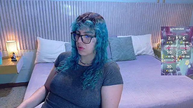 Eli666uwu online show from April 2026 10:27:01 AM