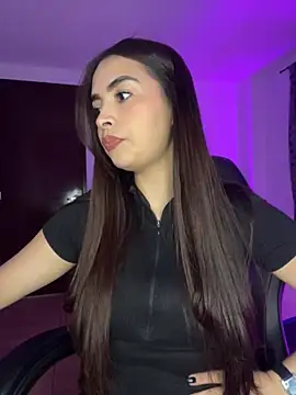 soy paulina online show from November 2025 02:25:01 AM