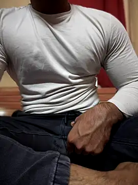 mrtoy121 online show from October 2025 07:14:01 PM