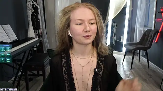 Alexandra Demore online show from June 2026 07:28:01 PM