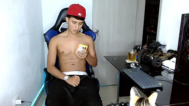 Juan da01 online show from March 2025 04:13:01 AM