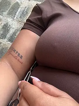 ashley Tompson1 online show from March 2026 02:28:01 PM