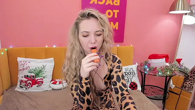 EvaMoran online show from January 2025 05:10:01 AM