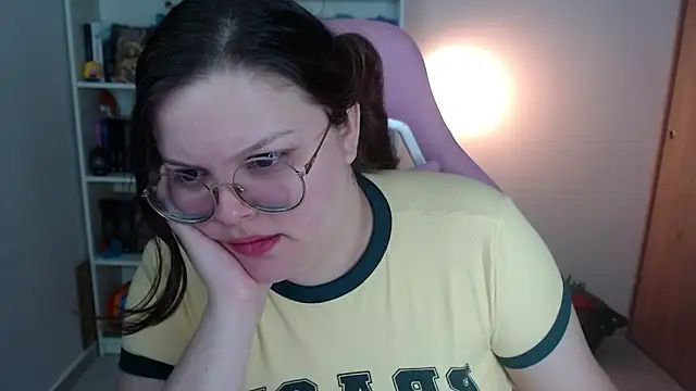 Gabiwaifu online show from May 2026 10:26:01 PM