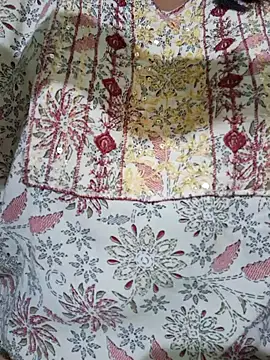 Priya Bong online show from October 2025 02:34:02 AM