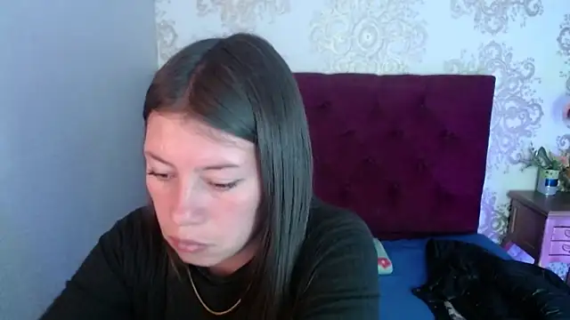 AnnaliOlsenX online show from November 2025 02:22:01 AM