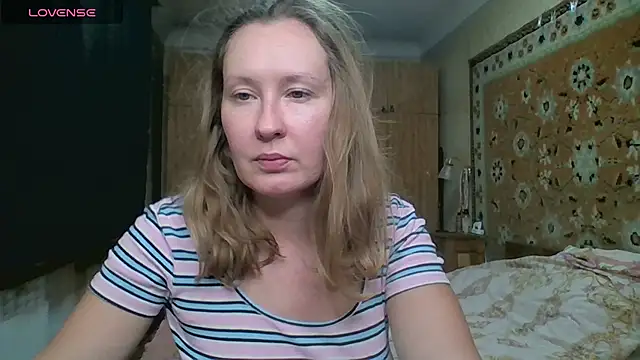 AnnaXLovers online show from September 2025 04:51:02 PM