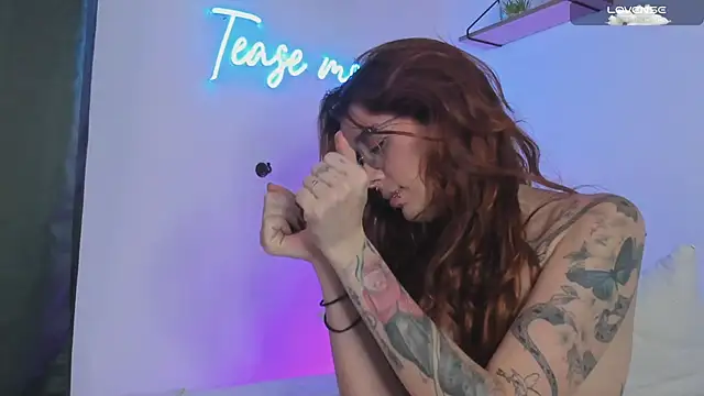 Manuela monroe online show from February 2025 06:32:02 AM