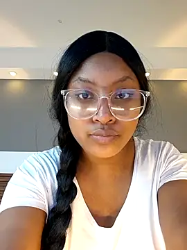 Adelehottman online show from September 2025 12:43:02 PM