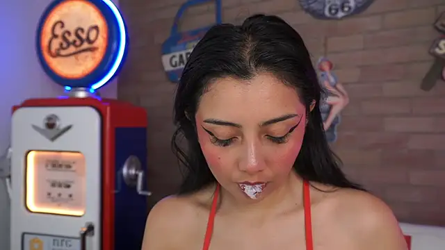 miss lizith online show from April 2026 11:02:02 AM