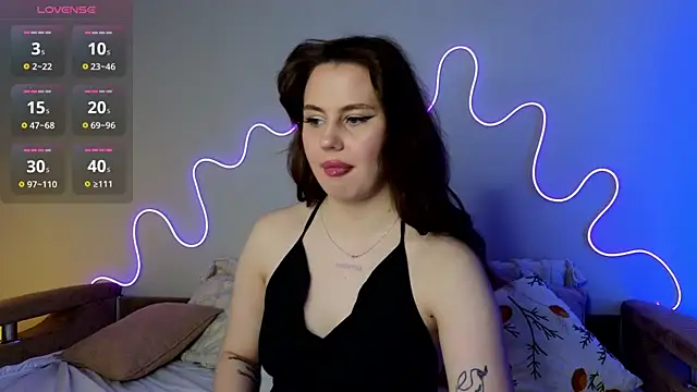 Aisha Riley online show from March 2025 01:15:01 PM