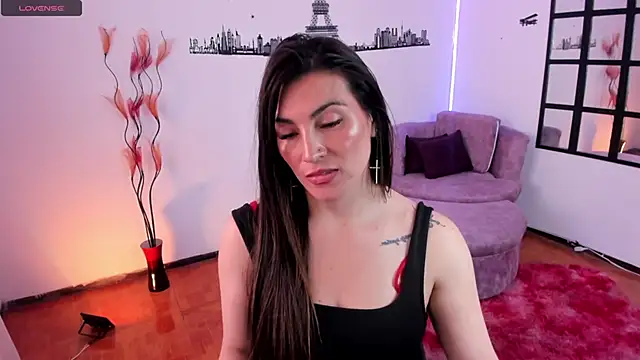 Elizabeth taylor b online show from December 2024 07:03:02 PM