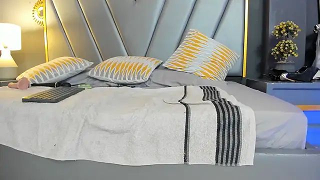 Snapshot of BrendaAdams_ chatting on July 2026 03:03:02 PM BrendaAdams online show from July 2026 03:03:02 PM