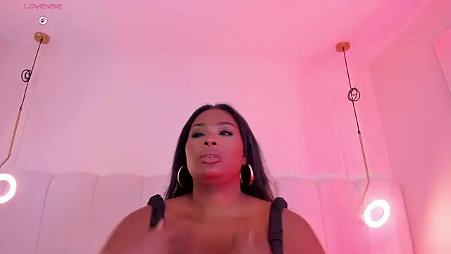  huge boobs ebony online show from January 2026 07:17:02 PM