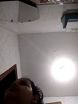  Miaaleon online show from September 2025 10:15:02 AM