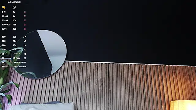 Snapshot of DilanJonnes_ chatting on December 2024 12:02:01 AM DilanJonnes online show from December 2024 12:02:01 AM