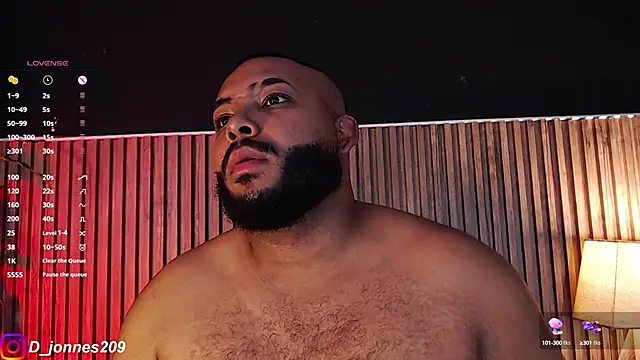 Snapshot of DilanJonnes_ chatting on September 2025 11:19:01 PM DilanJonnes online show from September 2025 11:19:01 PM