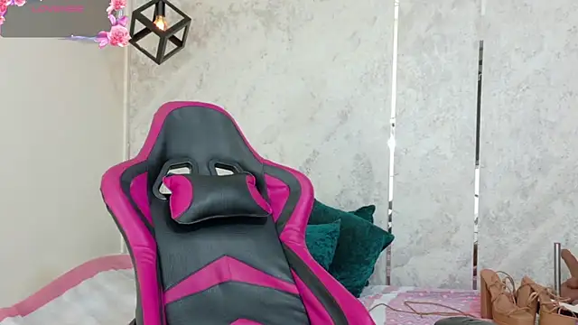 emy 0 online show from April 2026 02:25:01 PM