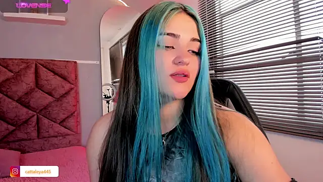 cattaleya    online show from January 2025 09:15:02 PM