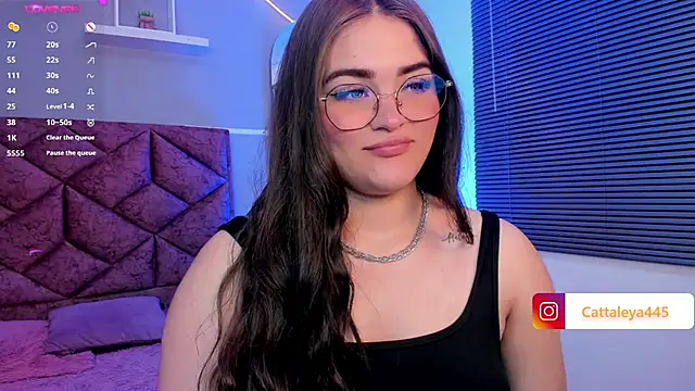 cattaleya    online show from February 2025 03:26:02 AM