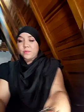 AmbarBurhan online show from April 2026 04:18:01 PM