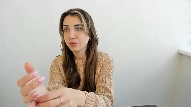 Summmmersky online show from February 2025 01:21:02 PM