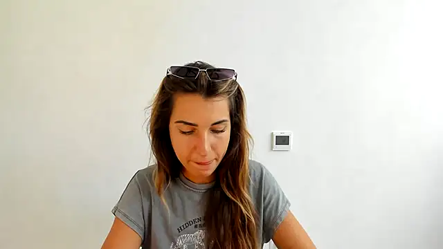 Summmmersky online show from September 2025 10:17:01 AM