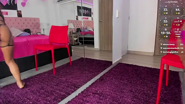 Snapshot of Paytonferrara chatting on February 2025 09:10:02 AM Paytonferrara online show from February 2025 09:10:02 AM