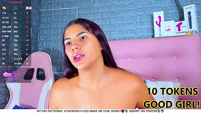 AriannaLewiis online show from February 2025 10:25:01 PM