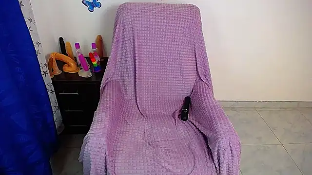 hot girl01 hanna online show from November 2025 04:22:02 PM